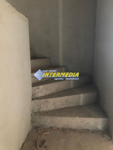 casa-dpe-la-gri-cu-1000-mp-teren-de-vanzare-alba-iulia-zona-kaufland-36